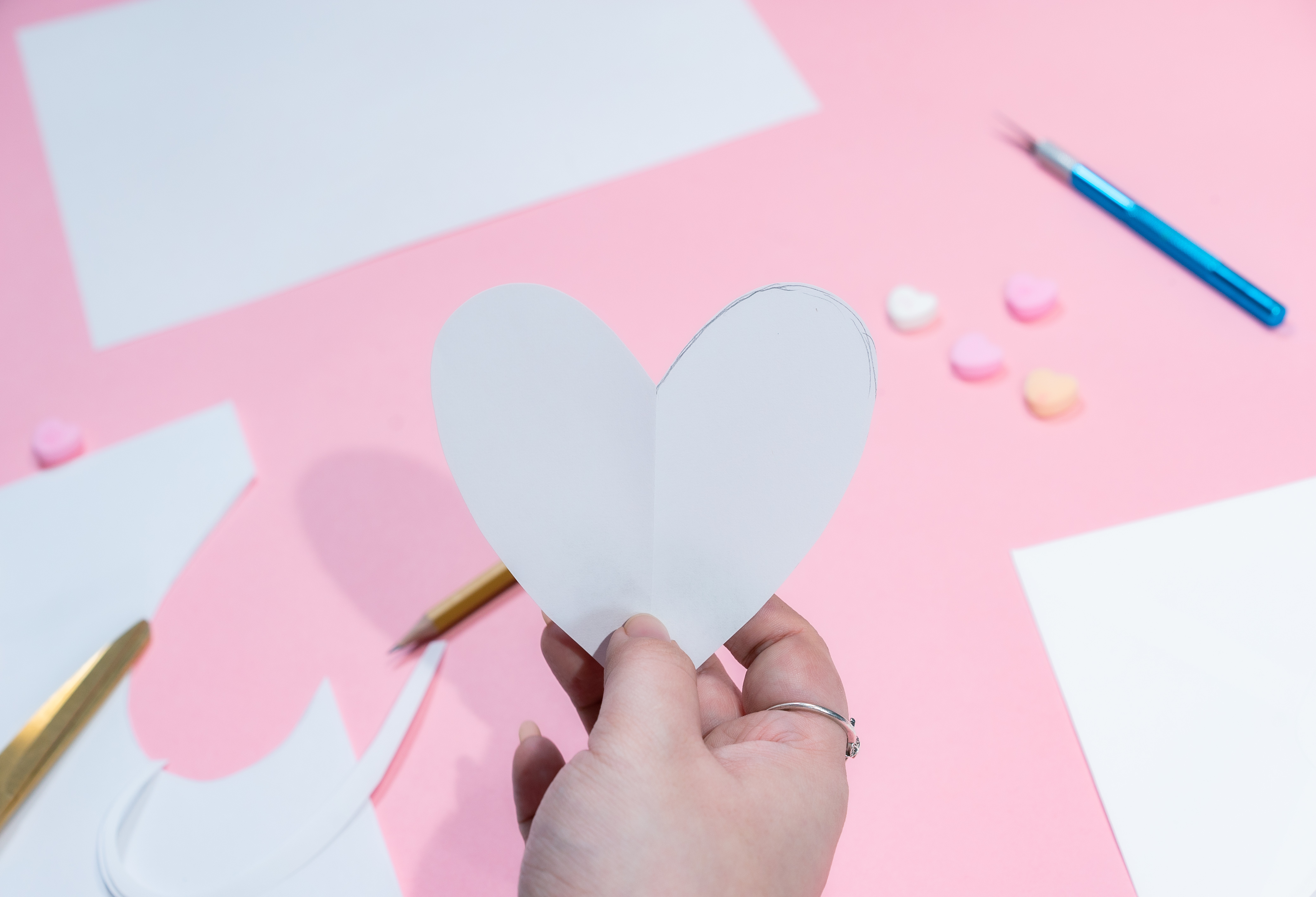 DIY : how to make heart shaped card, Valentine's day Greeting crad